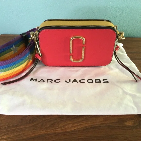 MARC JACOBS Snapshot Saffiano Rainbow Strap Color Block Camera Bag Purse Multi - Picture 2 of 10